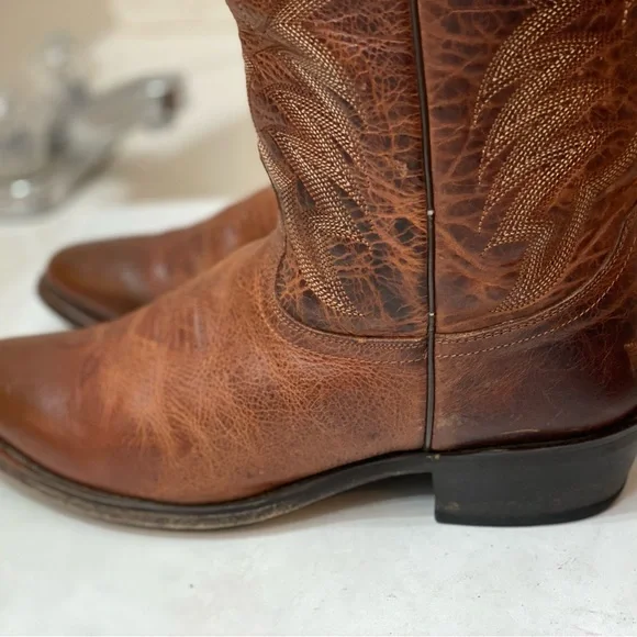 JUSTIN MEN Cowboy boots Size 10D in great condition clean interior great bottom - Picture 9 of 11
